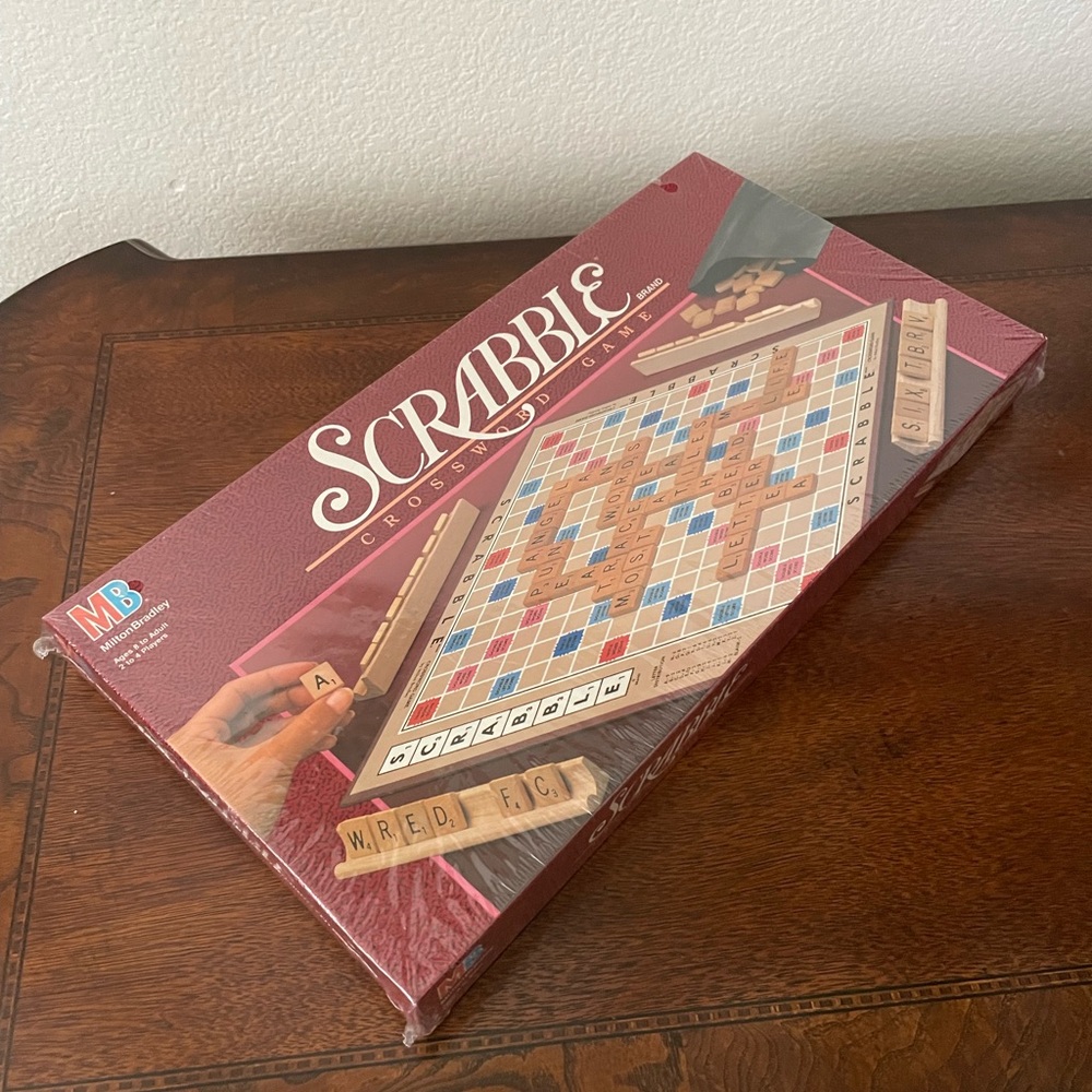 NEW Vintage Scrabble Crossword
Board Game Milton Bradley 1989